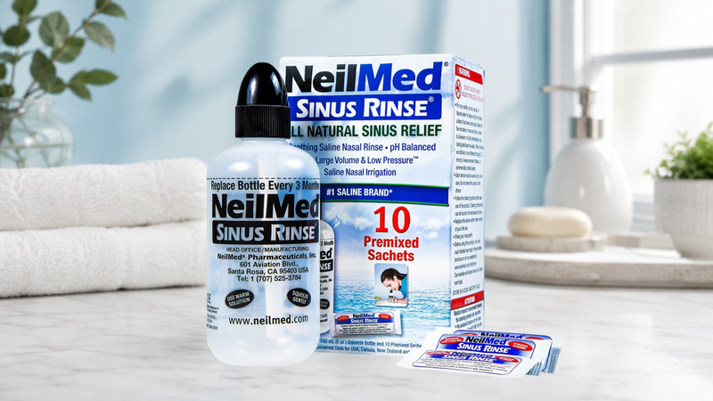 Bộ rửa mũi NeilMed Sinus Rinse gồm 1 bình 240 ml và 10 gói muối pha sẵn