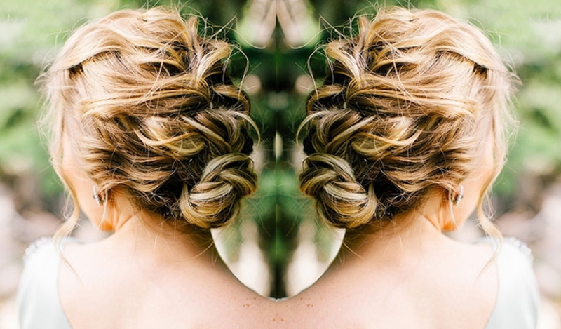 Các loại tóc búi sinh ra cho người trung tuổi siêu đẹp, sang trọng 1