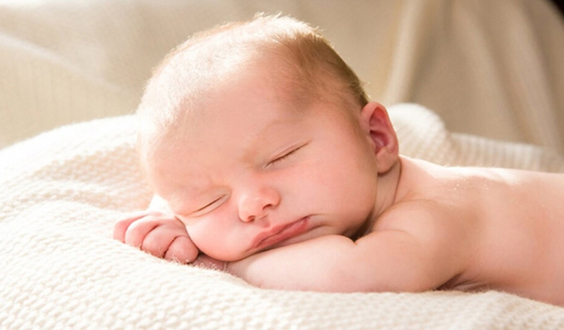 Các loại vitamin cần bổ sung cho trẻ sơ sinh: Những điều bố mẹ cần biết 2