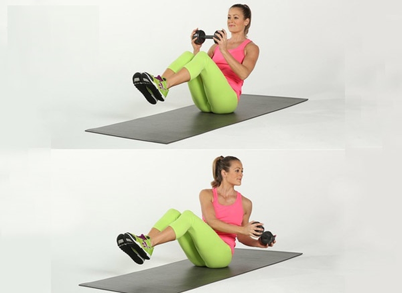 Bài tập chống đẩy tạ bằng bụng với tác dụng cả 2 cơ mông sẽ mang lại cho bạn hiệu quả cao nhất so với các bài tập khác