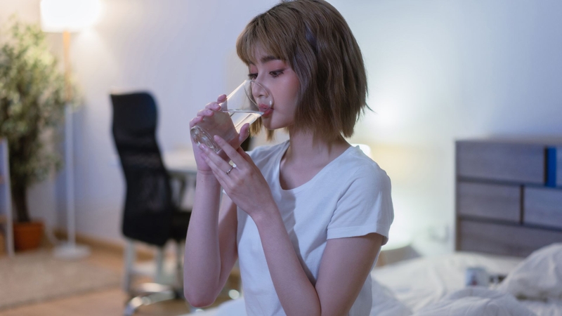 Các mẹo kiểm soát nồng độ axit uric trước khi đi ngủ 1