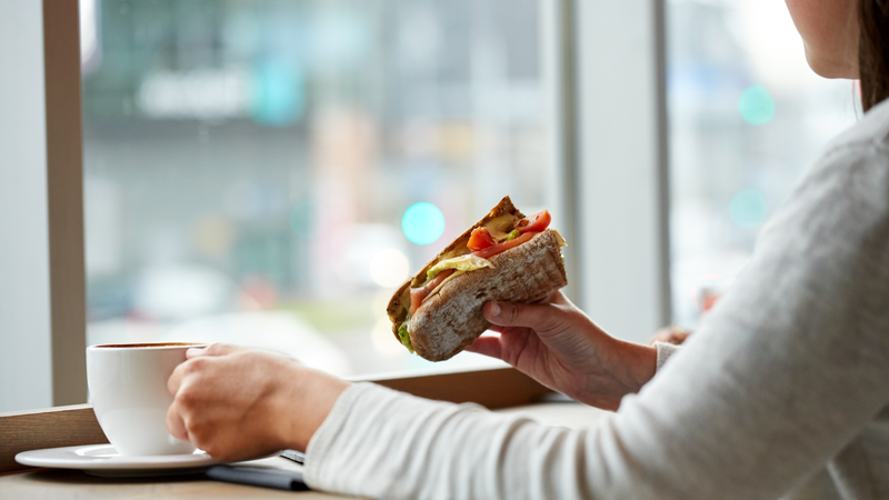 Các tế bào miễn dịch điều phối sản xuất glucagon trong thời gian nhịn ăn 2