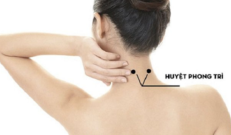 Huyệt phong trì giúp giảm triệu chứng chóng mặt hiệu quả
