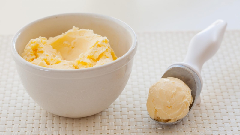 Làm kem từ dưa lưới