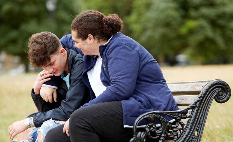 Cách an ủi người khác chân thành mà không kém phần tinh tế