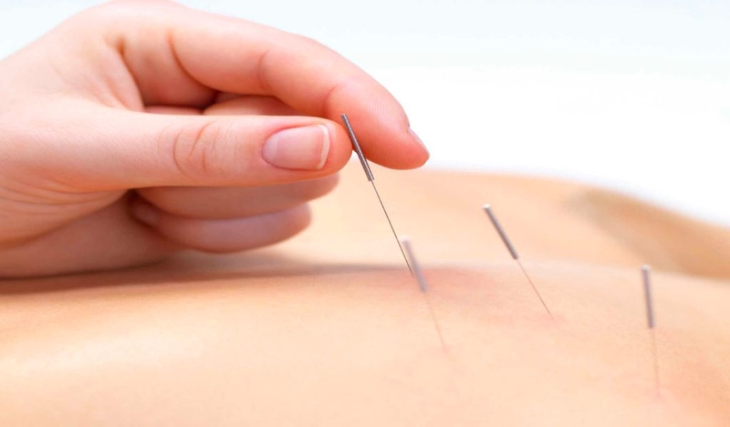 Cách bấm huyệt chữa đau nửa đầu hiệu quả tại nhà 3