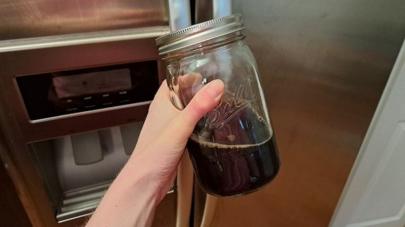 Cà phê đã pha nếu không dùng hết trong 30 - 60 phút nên được bảo quản ngay