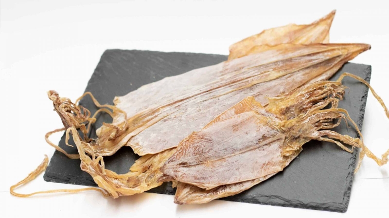 Cách bảo quản khô mực dai ngon đúng cách 1