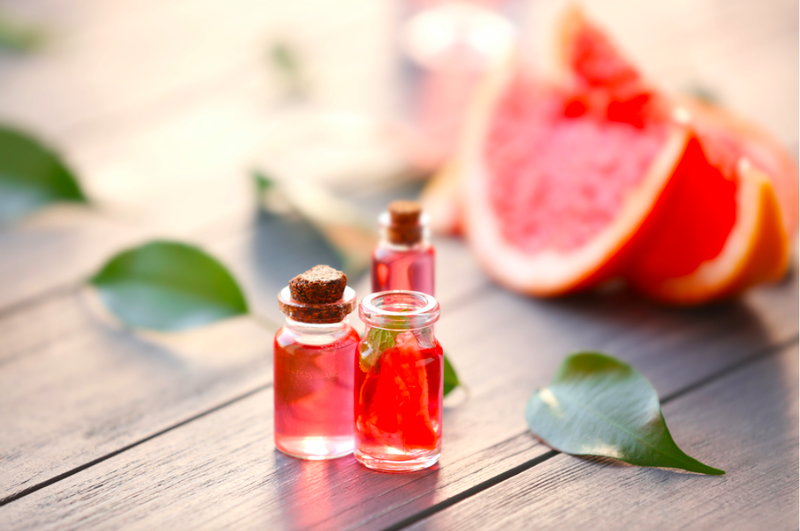Những tác dụng của tinh dầu bưởi và cách sử dụng hiệu quả  2