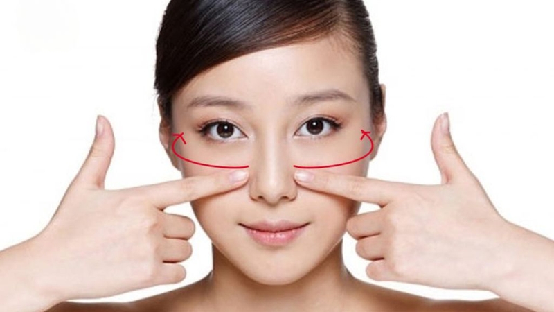 Cách bôi kem mắt khoa học? Lưu ý gì khi chăm sóc da vùng mắt? 3