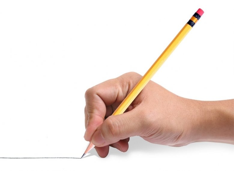 Cách cầm bút đúng viết chữ đẹp không bị chai tay 2