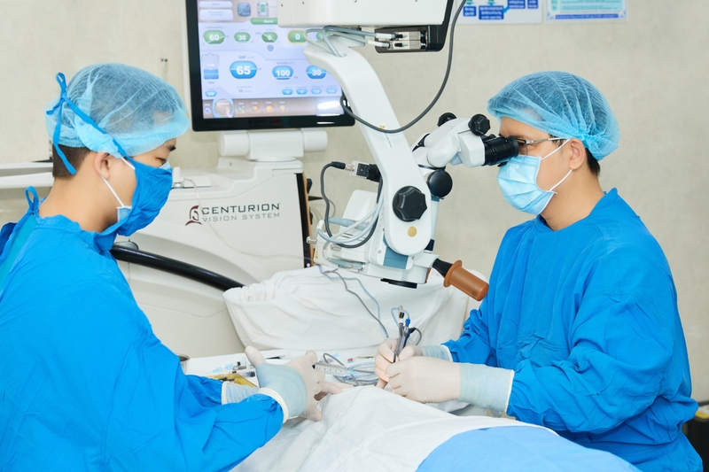 Cách chăm sóc sau khi mổ cườm khô bạn cần phải biết 2