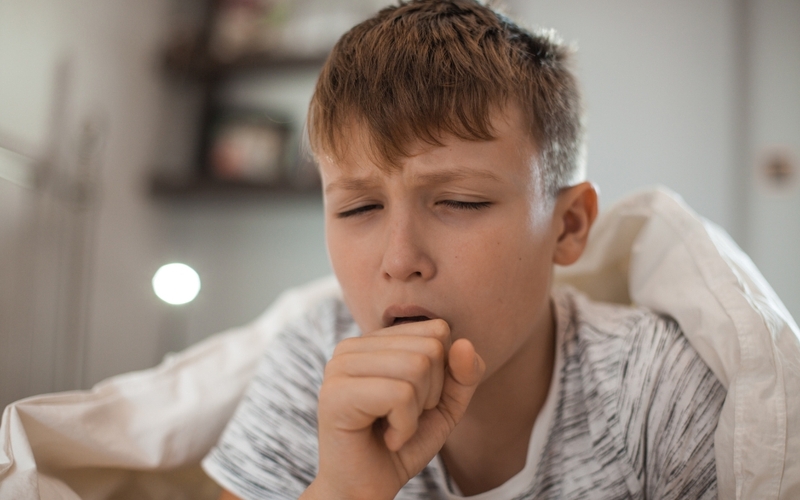 Cách chăm sóc và điều trị hiệu quả khi trẻ bị viêm phế quản ho nhiều về đêm 1