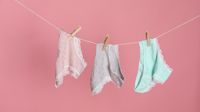 Quần lót của bé nên được giặt riêng