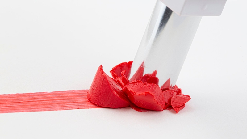 Cách chữa son môi bị gãy đơn giản, hiệu quả và dễ thực hiện tại nhà 4