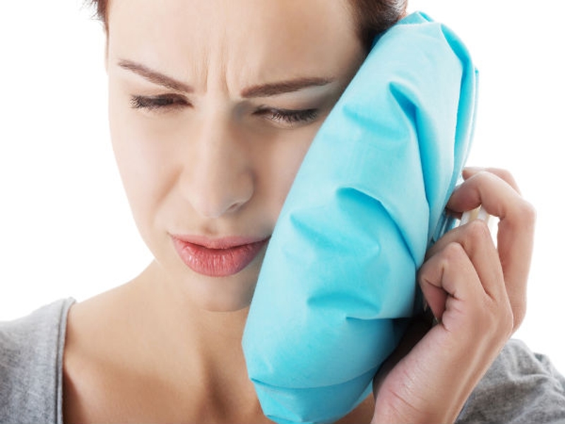 Cách chườm đá khi đau răng làm giảm đau nhanh chóng 2