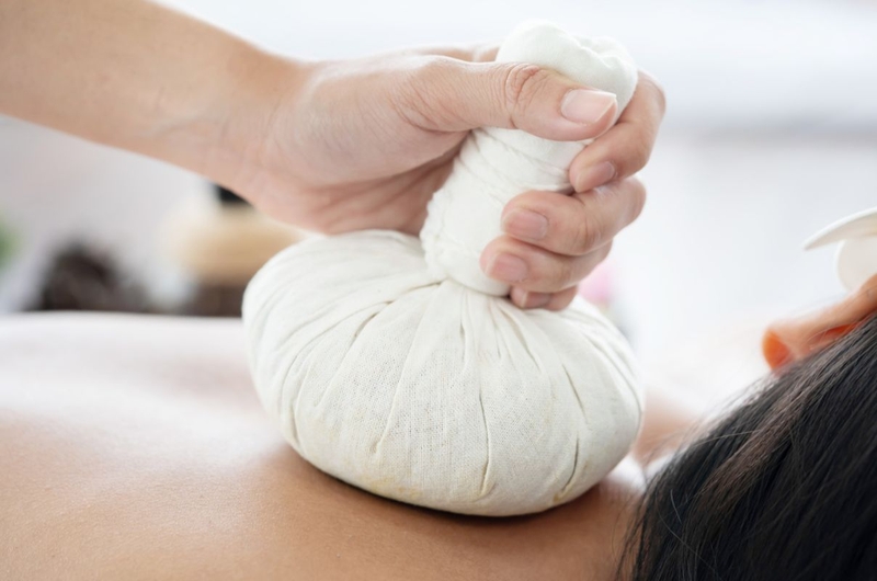 Cách chườm nóng nên áp dụng khi nào? Cách thực hiện ra sao 1