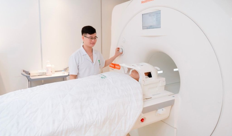 Cách điều trị thoái hóa đốt sống cổ phổ biến và hiệu quả 1