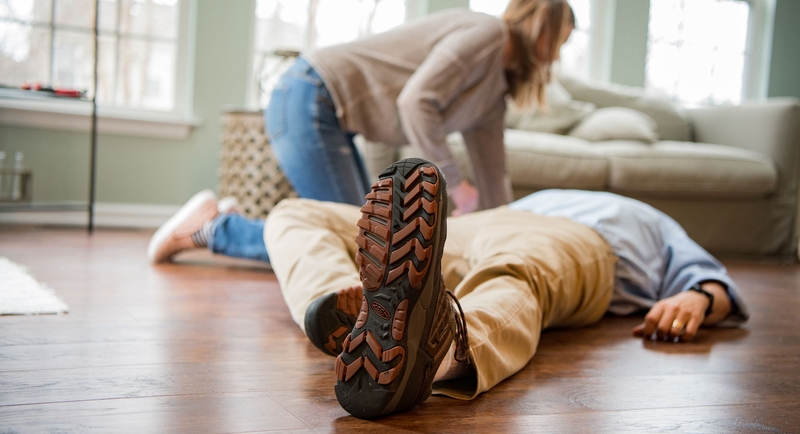 Cách ép tim thổi ngạt cứu người ngừng tuần hoàn hô hấp và một số lưu ý 2