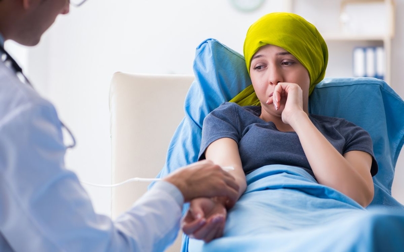 Cách hạ sốt cho người bị ung thư an toàn, hiệu quả 4