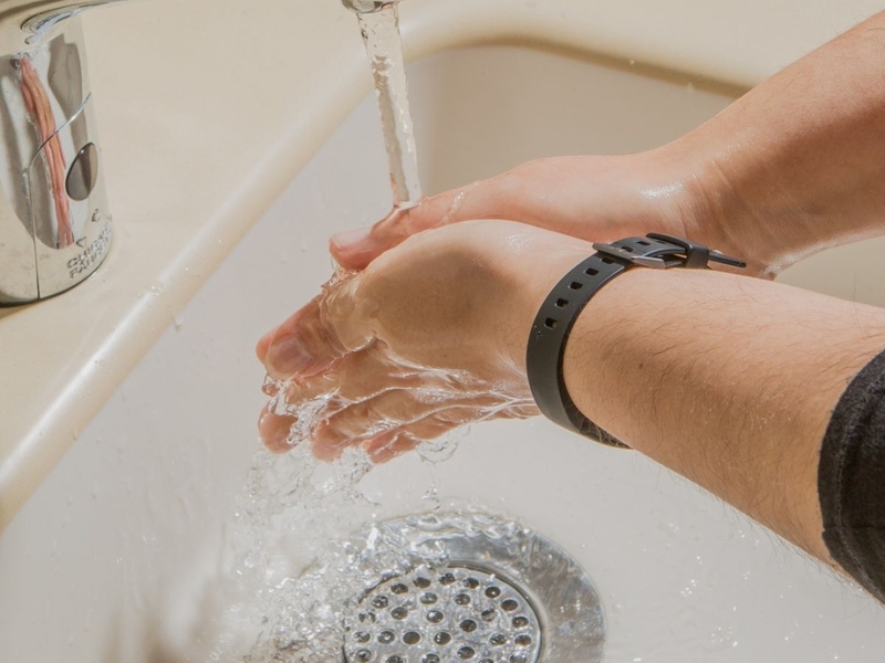 Cách kẻ lông mày trong điều trị ung thư3