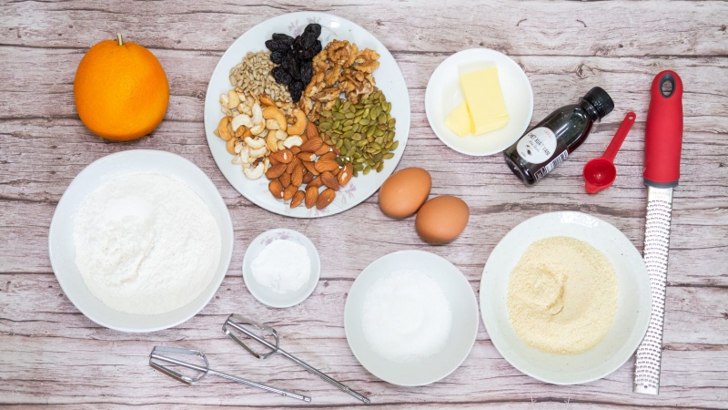 Cách làm bánh biscotti hạnh nhân dễ dàng tại nhà 2