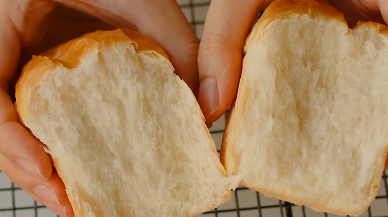 Cách làm bánh mì ngọt giảm béo bằng nồi chiên không dầu 3