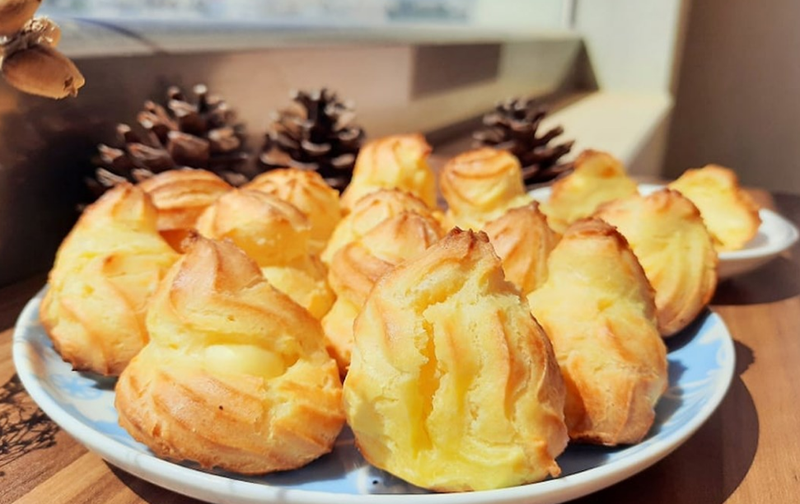 Cách làm bánh su kem bằng nồi cơm điện dễ làm 1