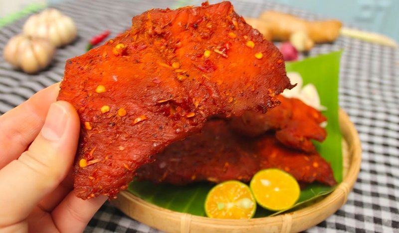 Cách làm bò khô từ thịt lợn chuẩn bị không khác thịt bò thật 2