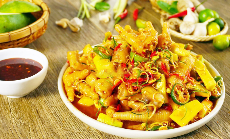 cach-lam-chan-ga-sot-thai-chua-cay-va-an-the-nao-cho-khoe 1