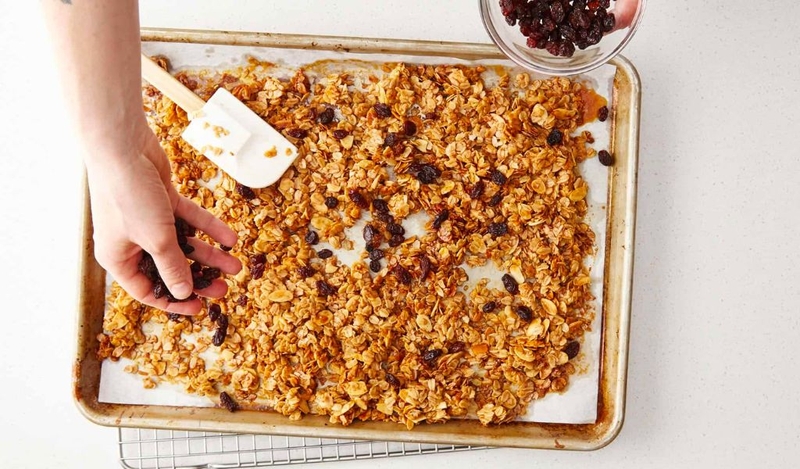 Cách làm granola bằng chảo và cách ăn granola đúng cách? 3
