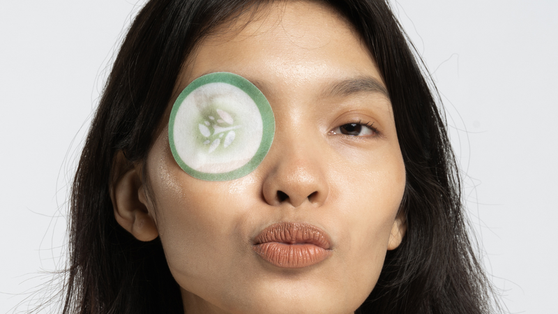 Cách làm mắt hết thâm tại nhà hiệu quả và dễ áp dụng 4