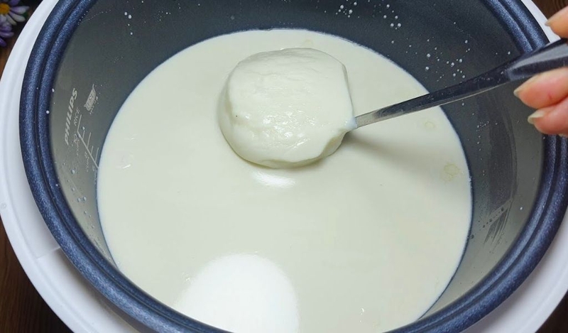 Cách làm sữa chua hy lạp bằng nồi cơm điện giảm cân, giữ dáng siêu dễ 3