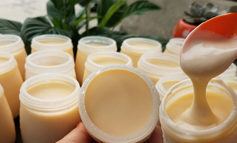 Cách làm sữa chua phô mai cho bé ăn dặm đơn giản tại nhà