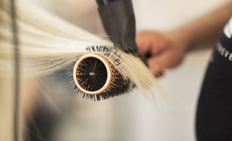 Cách làm tóc cứng hơn và khỏe hơn: Tư vấn từ chuyên gia 2