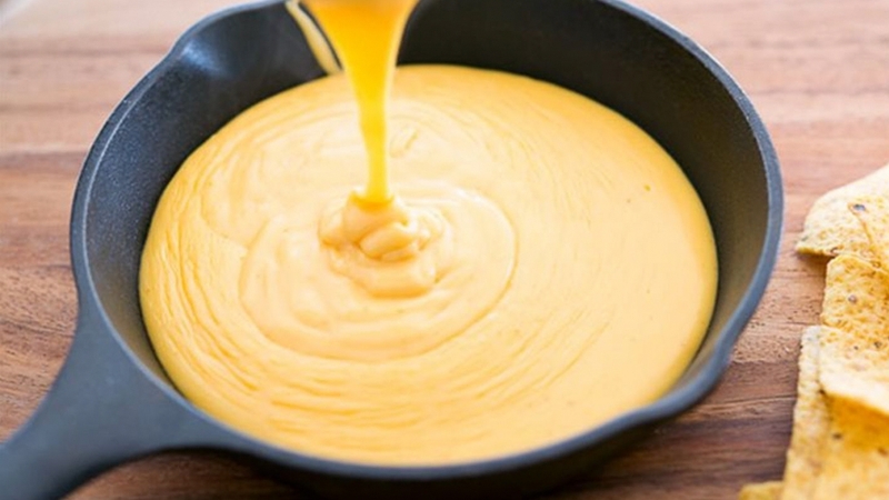 Cách làm tôm sốt phô mai cho bé ăn dặm