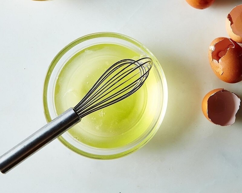 Cách lột mụn bằng trứng gà tại nhà đơn giản và an toàn 3