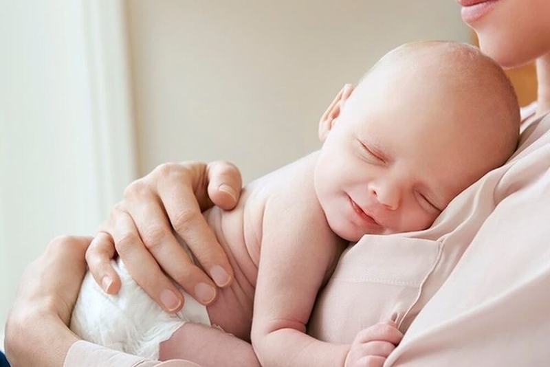 Cách massage bụng cho trẻ sơ sinh bị đầy hơi có hiệu quả tức thì-2