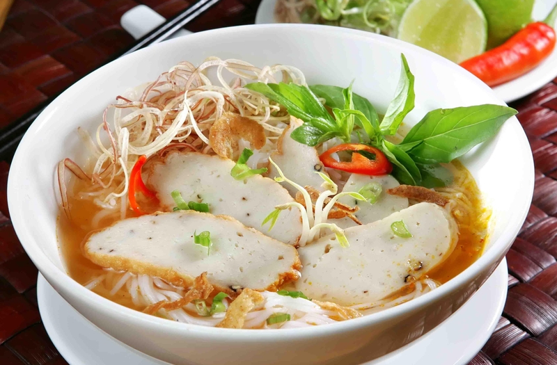 Cách nấu bánh canh chả 4