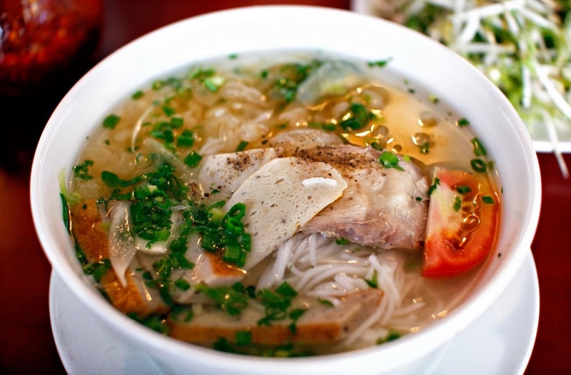Cách nấu bánh canh chả 3