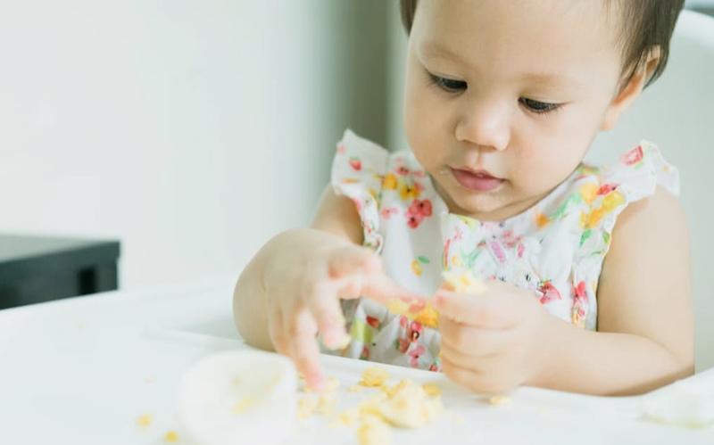 Cách nấu cháo khoai lang phô mai cho bé ăn dặm đơn giản tại nhà