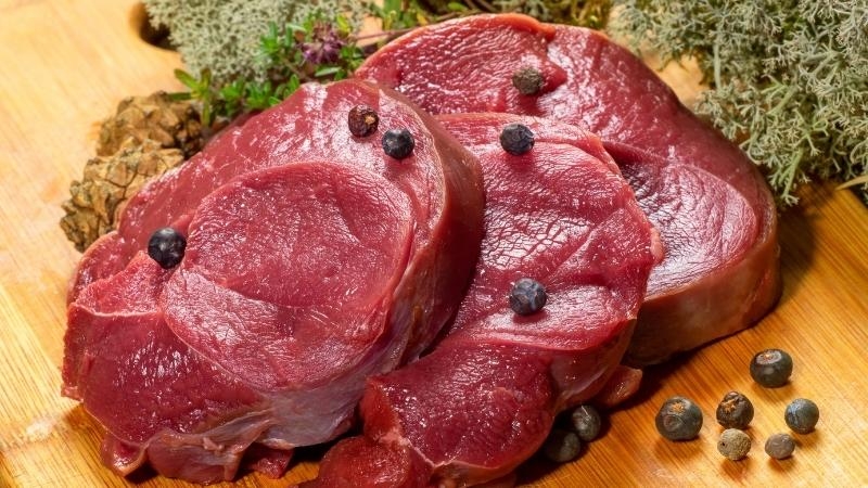 Trong thịt nai chứa nhiều chất dinh dưỡng tốt cho sức khỏe