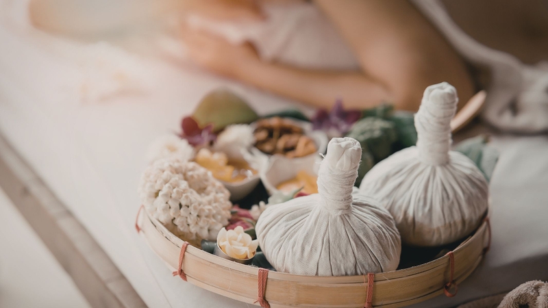 Cách nấu dầu gội đầu thảo dược cô đặc tại nhà