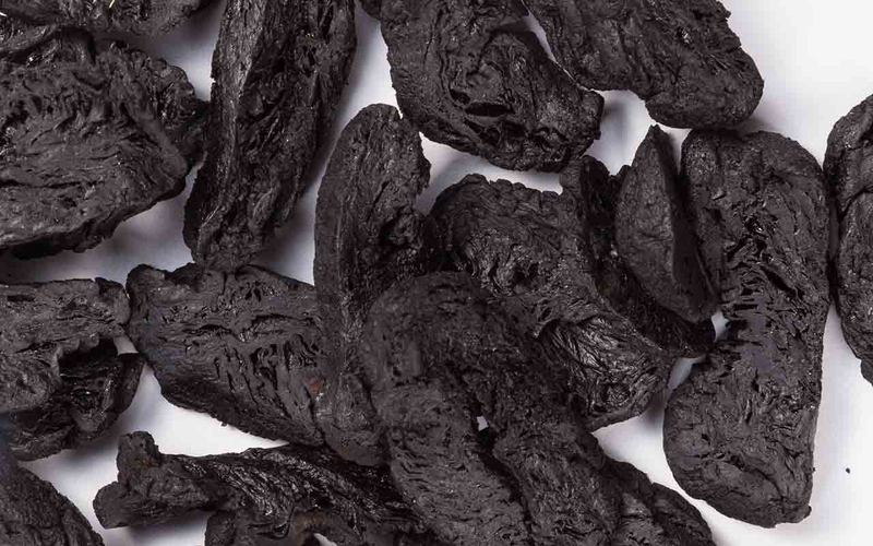 Cách nấu thục địa tốt cho sức khoẻ và lưu ý khi sử dụng