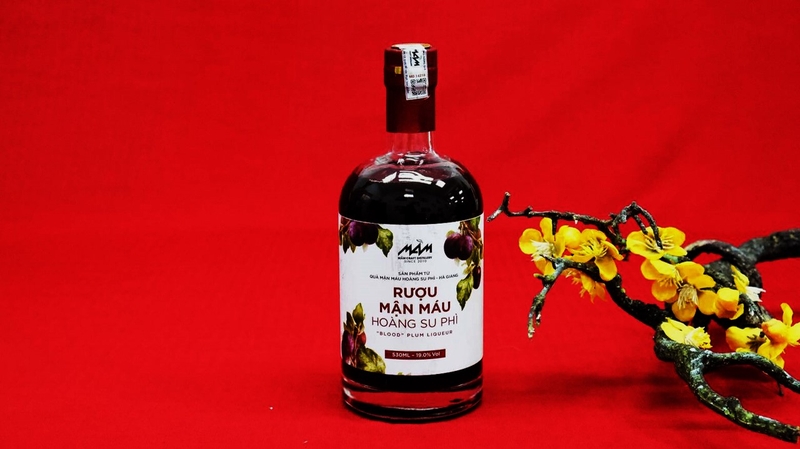 Rượu mận thơm ngon, đậm đà, cả nhà cùng thưởng thức