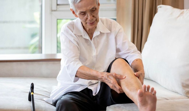 Cách ngâm rượu tỏi đúng chuẩn có hiệu quả chữa bệnh 1