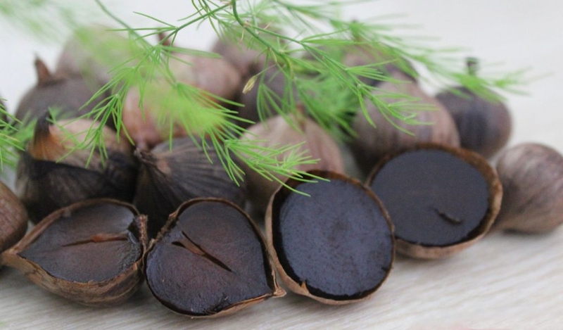 Cách ngâm rượu tỏi đúng chuẩn có hiệu quả chữa bệnh 2