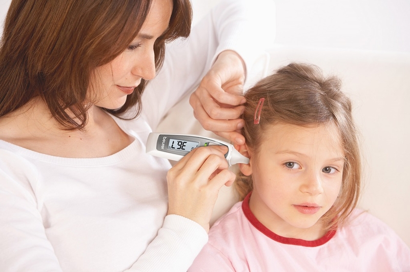 Cách nhận biết cặp nhiệt kế điện tử đo trán Microlife chính hãng 2