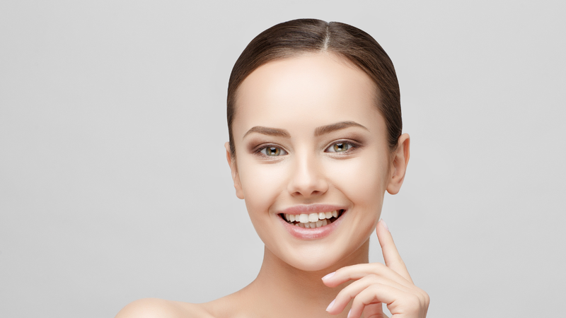 Cách phân biệt mặt V-line và mặt trái xoan