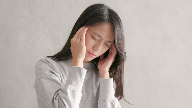 Người bệnh có thể bị đau đầu kéo dài nếu nang sán di chuyển đến não